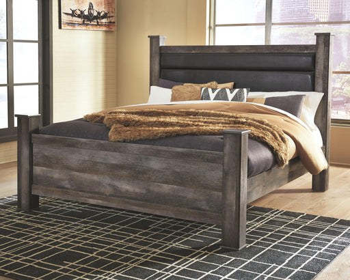 Ashley Wynnlow - Gray - King Upholstered Poster Bed