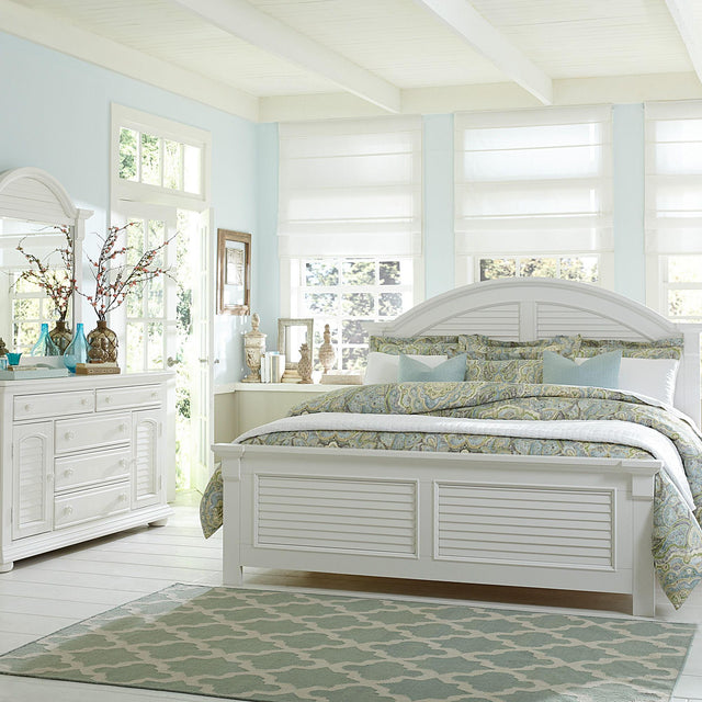 Liberty Furniture Summer House - 3 Piece Bedroom Set (King Panel Bed, Dresser & Mirror) - White