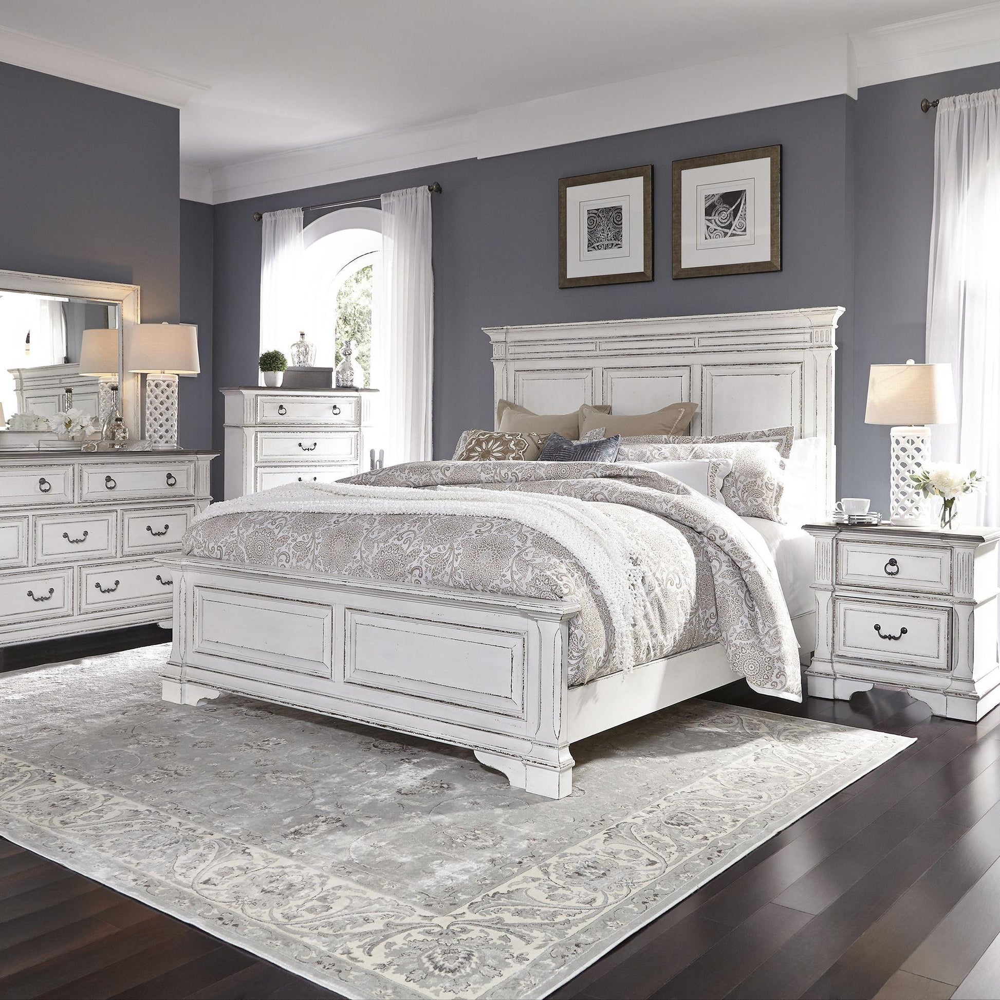 Liberty Furniture Abbey Park Piece Bedroom Set (King Panel Bed
