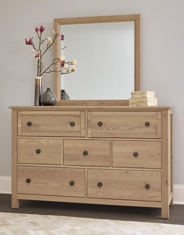 Vaughan-Bassett Custom Express - Dresser 7 Drawers - Clear Oak