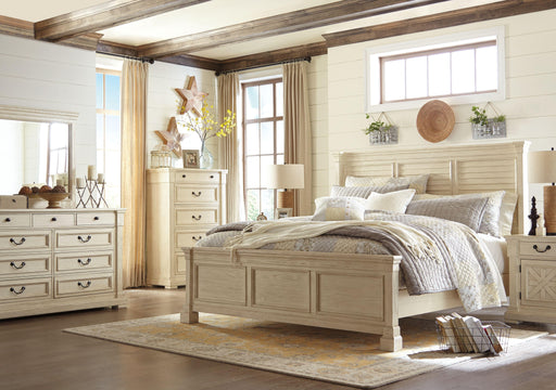 Ashley Bolanburg - Antique White - California King Louvered Panel Bed - 8 Pc. - Dresser, Mirror, Chest, Cal King Bed, 2 Nightstands