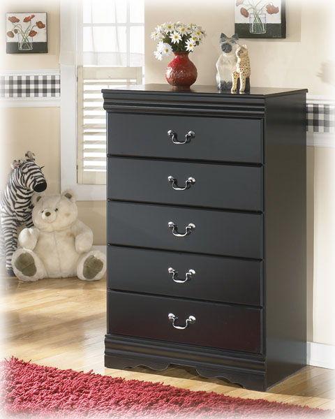 Ashley Huey Vineyard Five Drawer Chest - Black