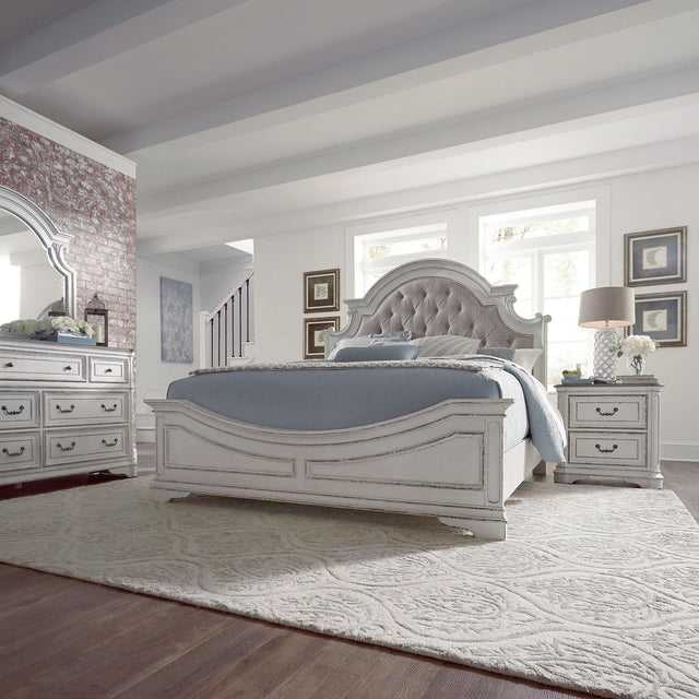 Liberty Furniture Magnolia Manor - 4 Piece Bedroom Set (Queen Upholstered Bed Wooden Footboard, Dresser & Mirror, Nightstand) - White