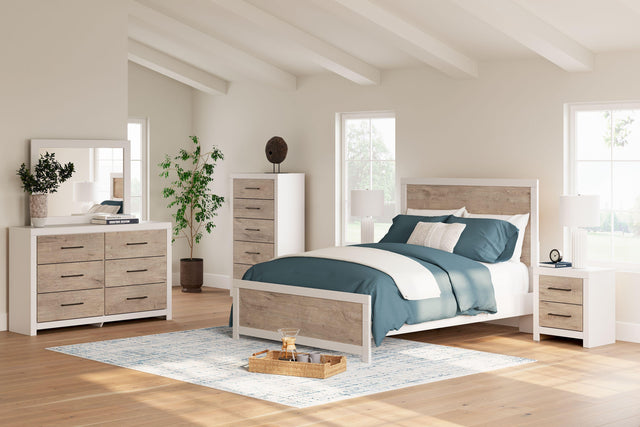 Ashley Charbitt - Two-tone - 6 Pc. - Dresser, Mirror, Queen Panel Bed, 2 Nightstands