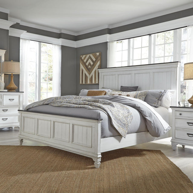 Liberty Furniture Allyson Park - 4 Piece Bedroom Set (California King Panel Bed, Dresser & Mirror, Nightstand) - White