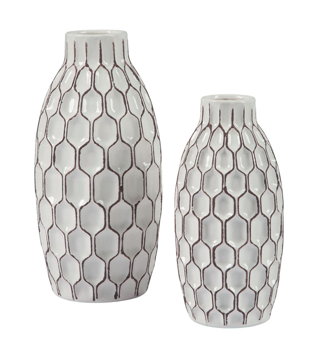 Ashley Dionna Vase Set (2/CN) - White