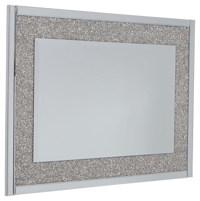 Ashley Kingsleigh Accent Mirror - Mirror