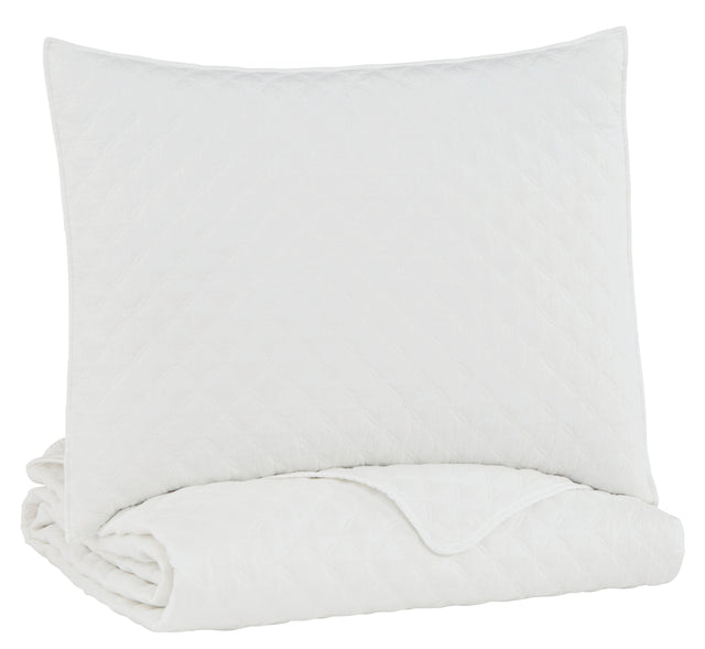 Ashley Ryter Twin Coverlet Set - White