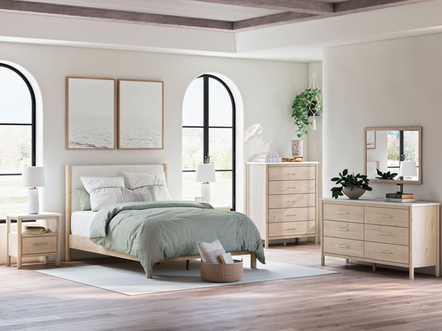 Ashley Cadmori - 7 Pc. - Dresser, Mirror, Queen Upholstered Panel Bed, 2 Nightstands - Two-tone