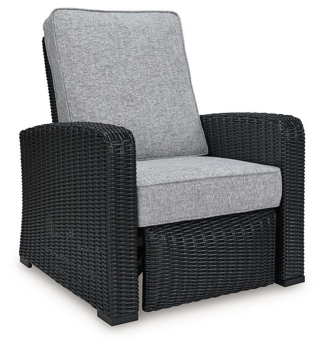 Ashley Beachcroft Recliner - Black/Light Gray