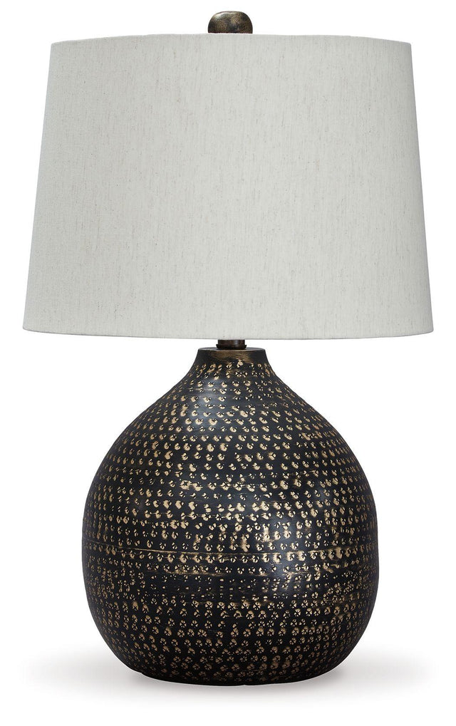 Ashley Maire Metal Table Lamp (1/CN) - Black/Gold Finish