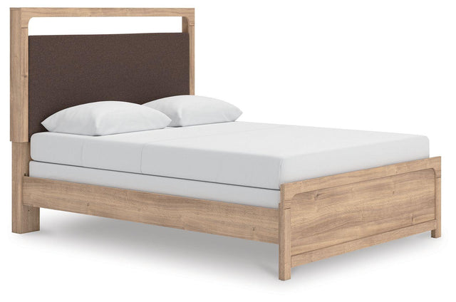 Ashley Kinlanni - Queen Upholstered Panel Bed - Tan