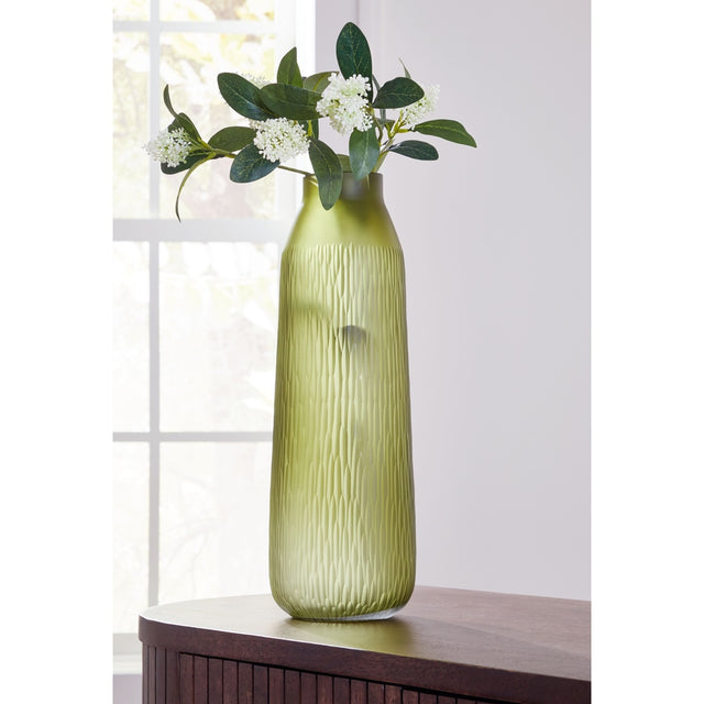 Ashley Scottyard Vase