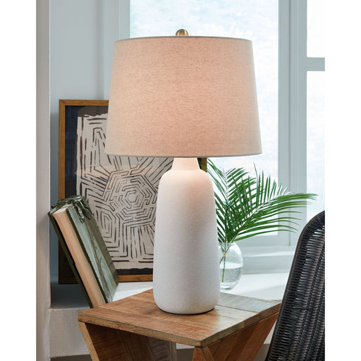 Ashley Avianic Ceramic Table Lamp (2/CN)