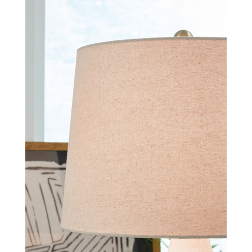 Ashley Avianic Ceramic Table Lamp (2/CN)