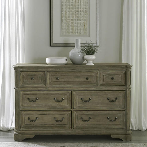 Liberty Furniture Magnolia Manor - 7 Drawer Dresser - Light Brown