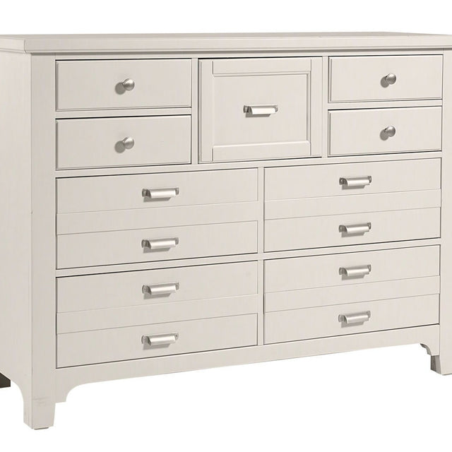 Vaughan-Bassett Bungalow - 9-Drawer Master Dresser - Lattice (Soft White)