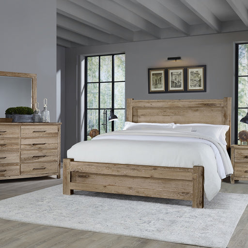 Vaughan-Bassett Dovetail - King Poster Bed With Poster Footboard - Sun Bleached White