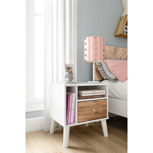 Ashley Piperton One Drawer Night Stand