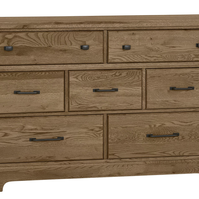 Vaughan-Bassett Yosemite - Dresser - 7 Drawers - Light Brown